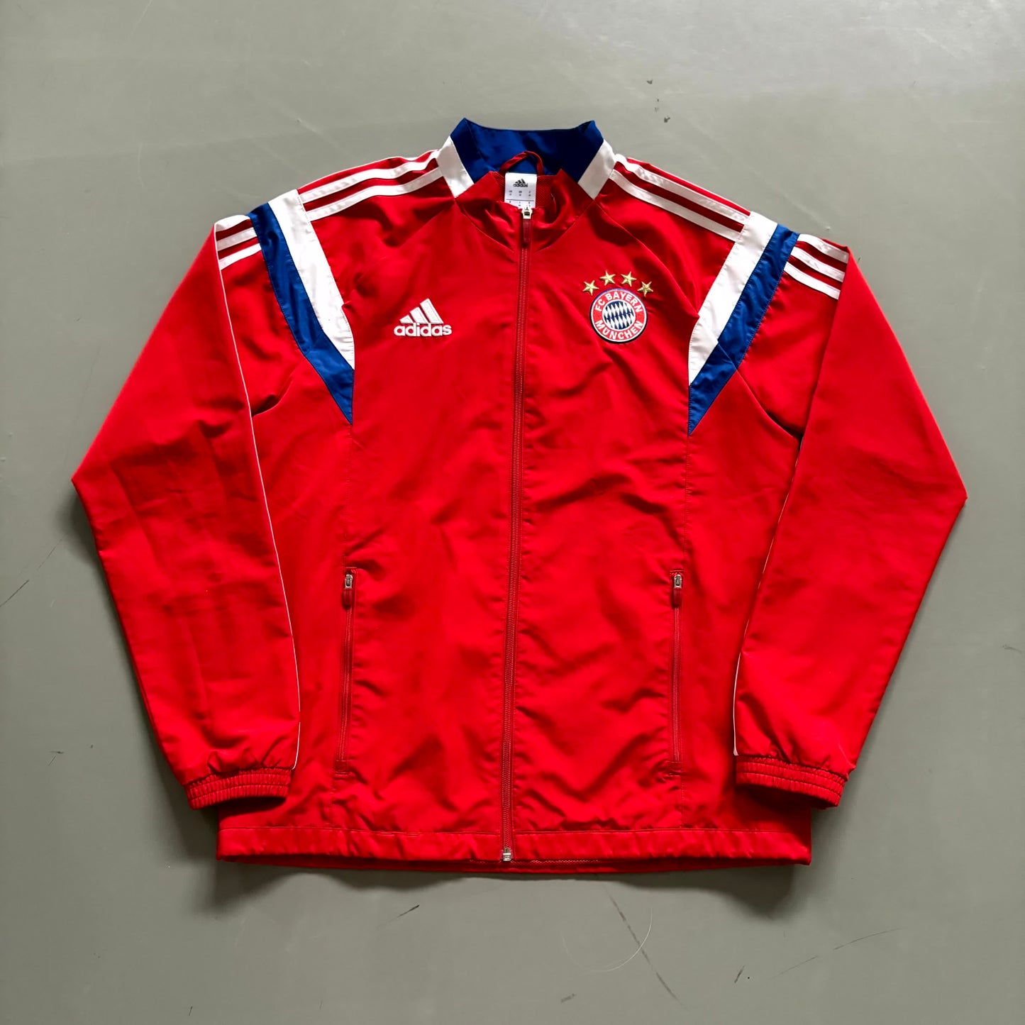 Adidas x FC Bayern Vintage-Jacke 2010/11
