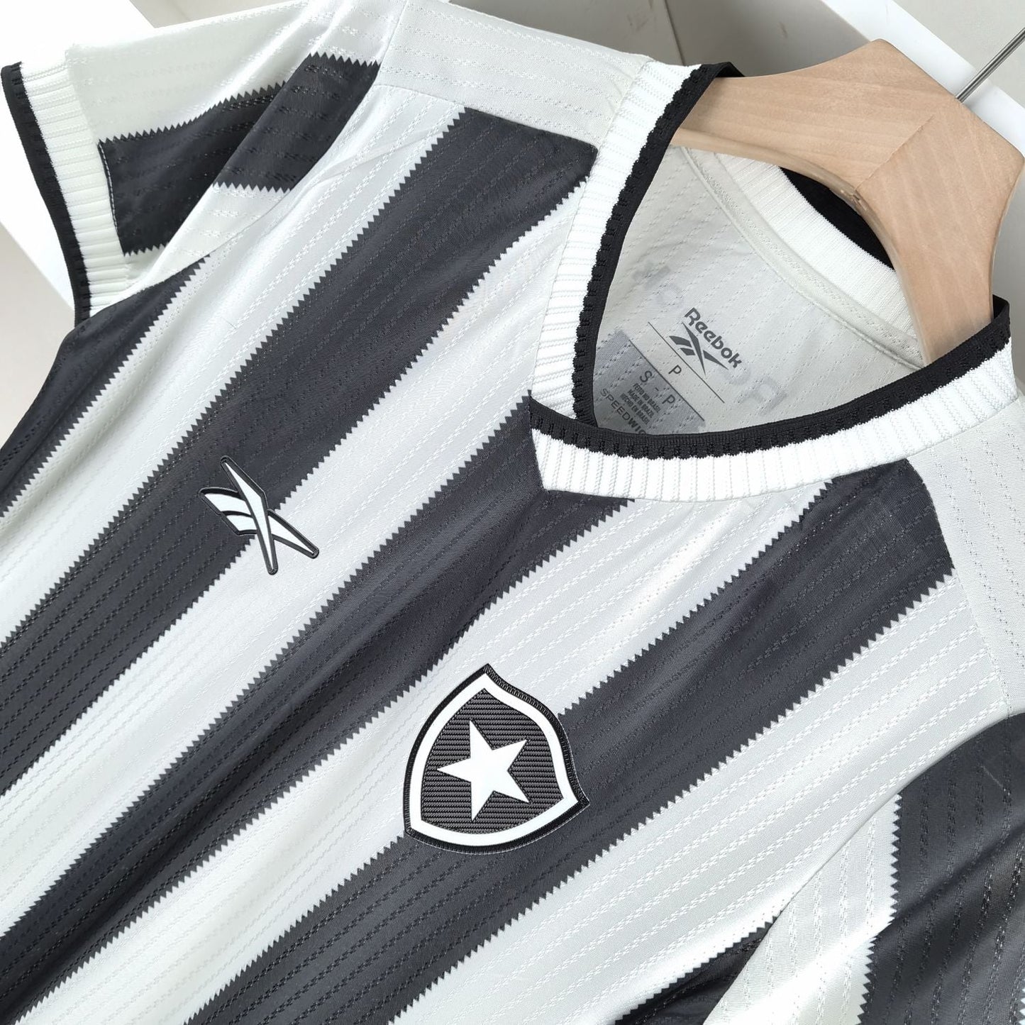 Damen-Trikot Botafogo I 24/25 – Schwarz und Weiß