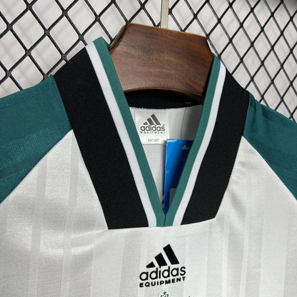Liverpool Retro-Trikot 1993/95 Auswärts