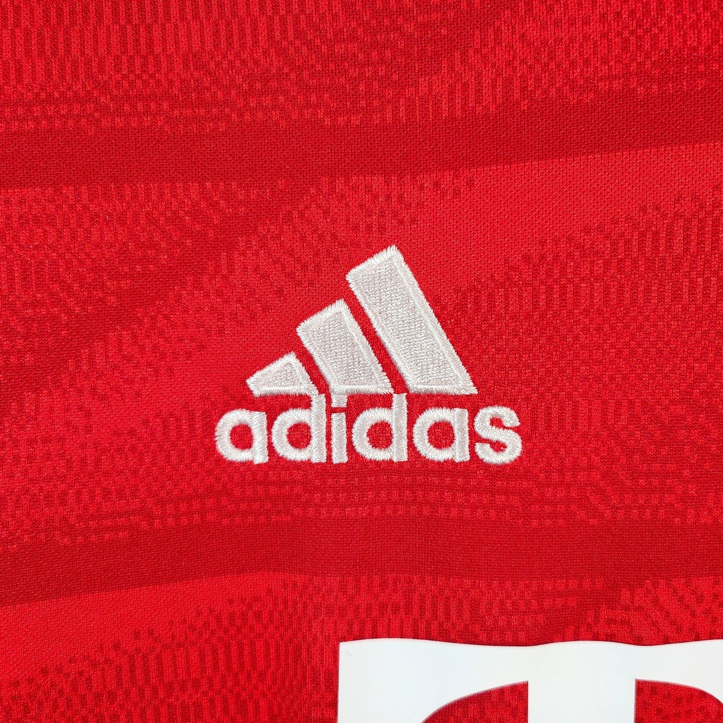 Trikot Lewandowski Bayern München 19-20 Legende