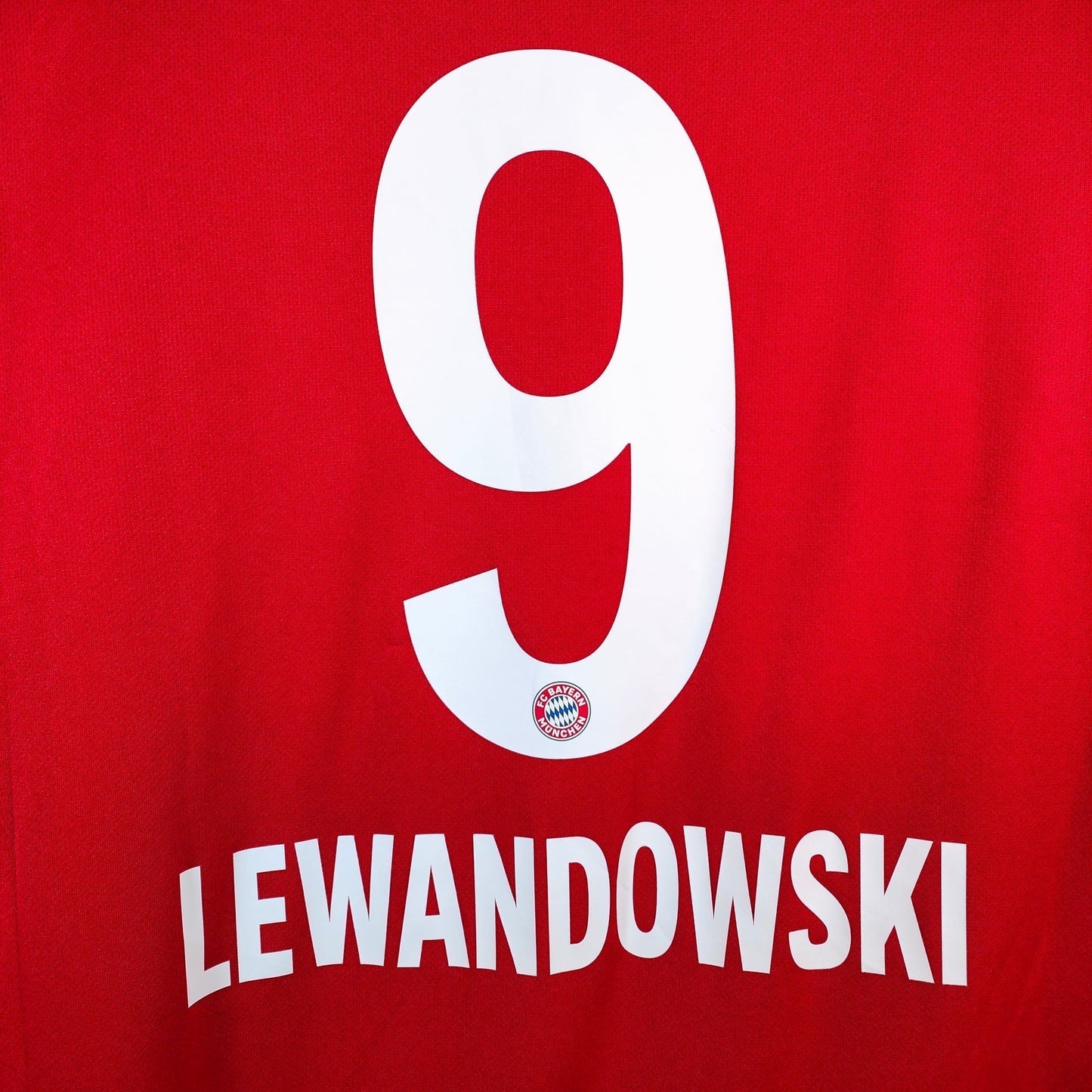 Trikot Lewandowski Bayern München 19-20 Legende