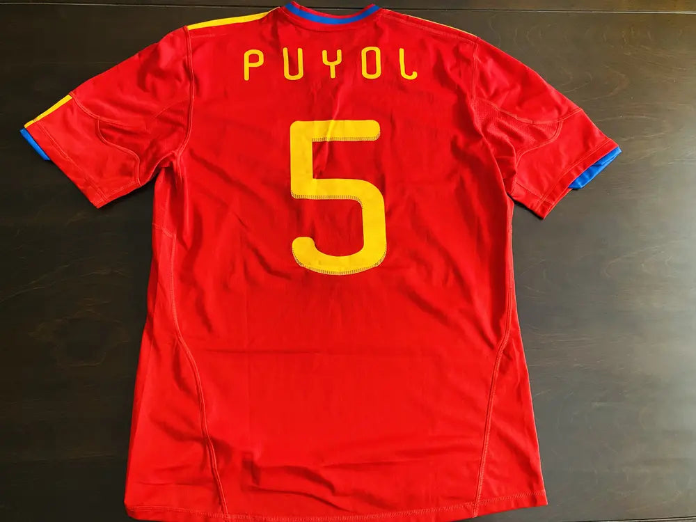 Trikot Puyol Spanien 2010 Legende