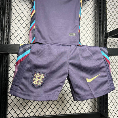 Kinder England LL 2024/25