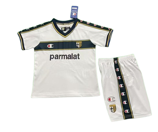 Kinder Parma 02/03 Retro