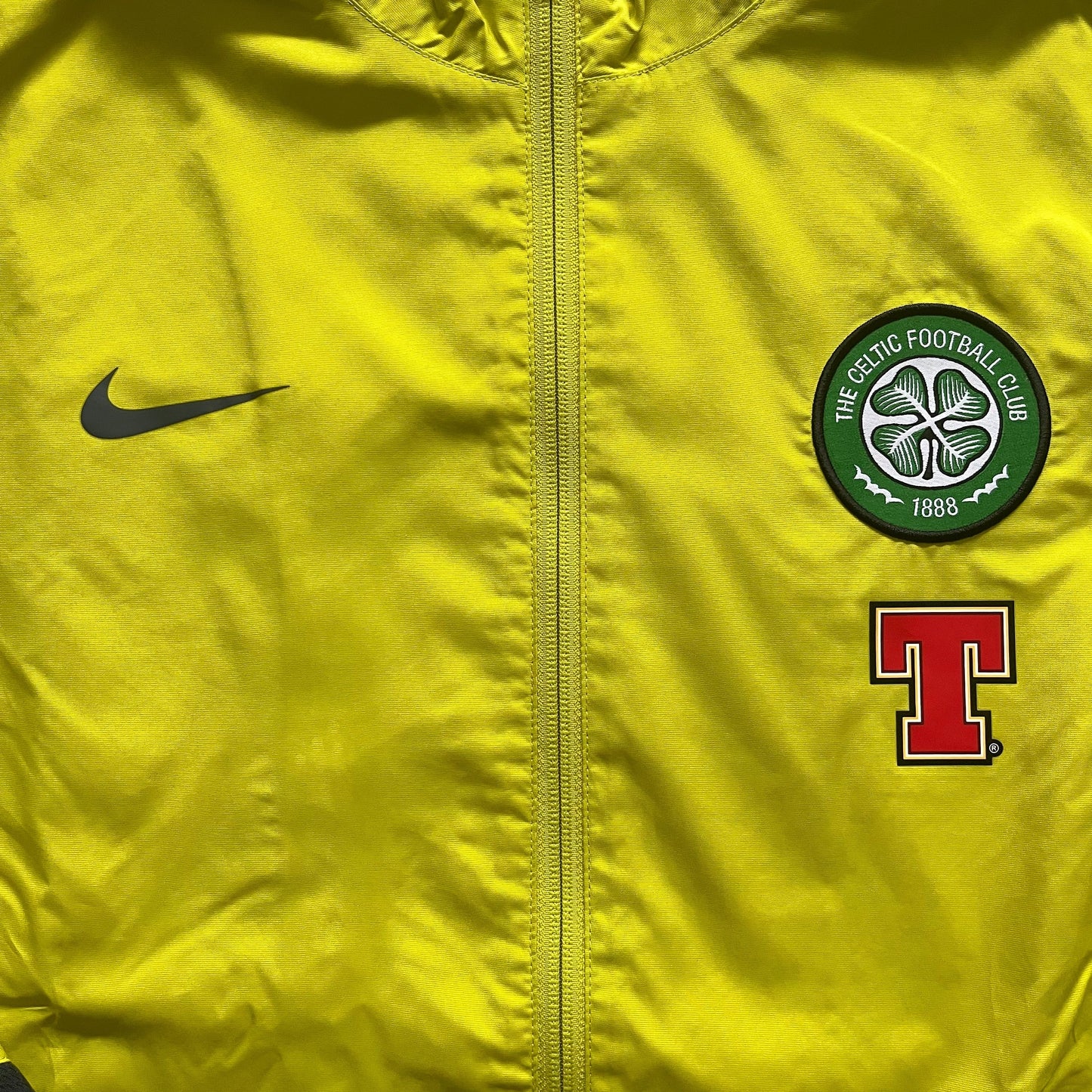 Nike x Celtic Glasgow Vintage Jacke 2010/11
