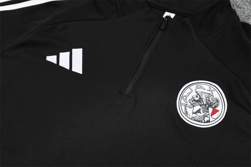 Trainingsanzug Ajax 25/26 Schwarz – Winter