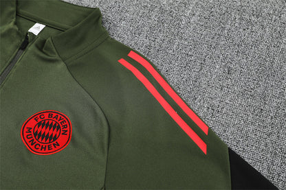 Trainingsanzug FC Bayern München 25/26 - Winter