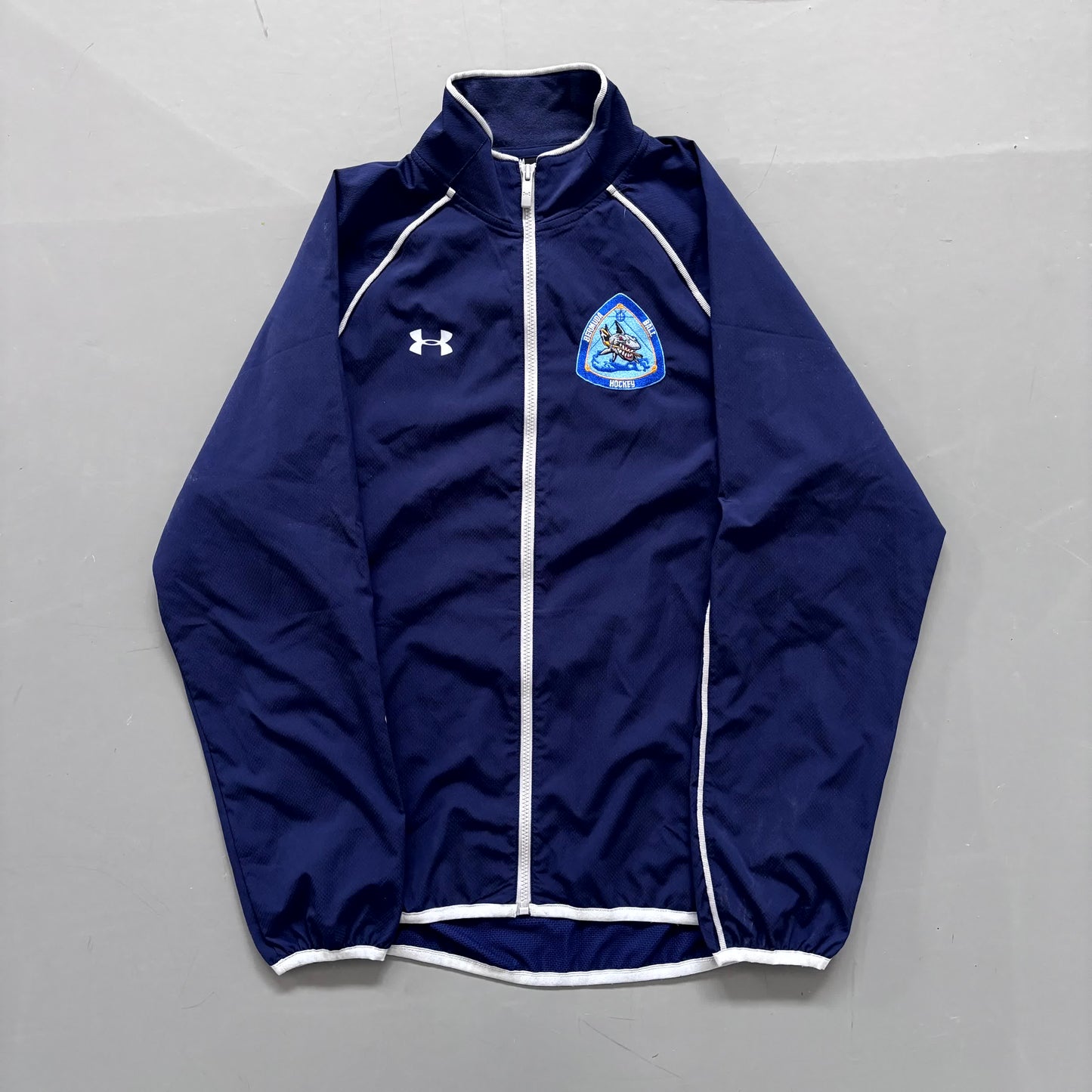 Under Armour x Bermuda Ball Hockey Vintage-Jacke