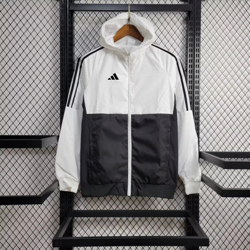 Adidas Windjacke 24/25 - Weiß und Blau