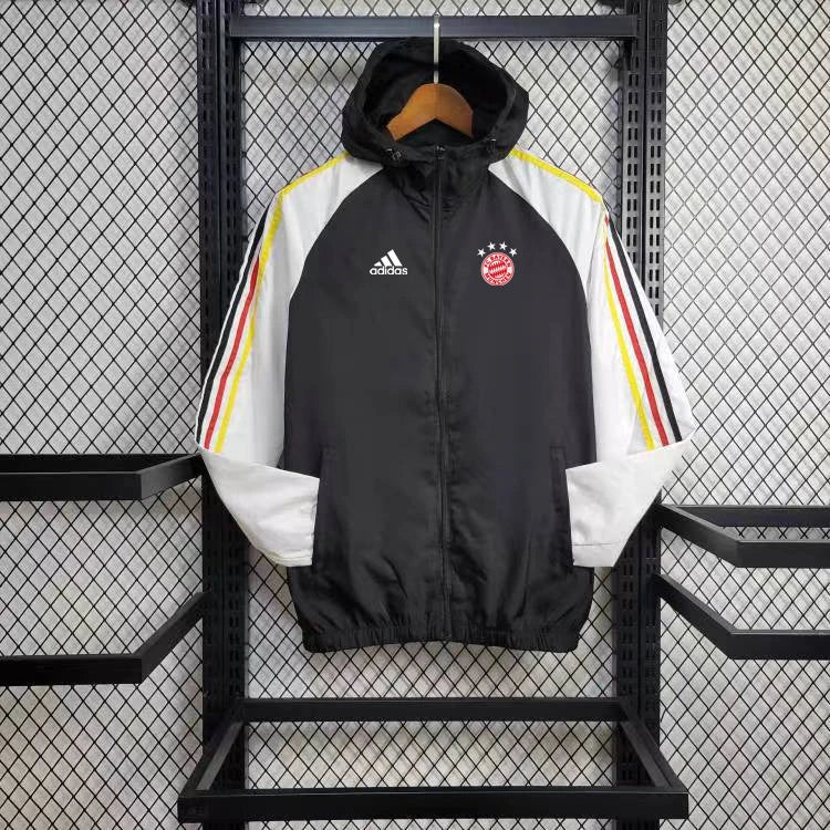Windjacke Bayern München 24/25 - Schwarz und Weiß