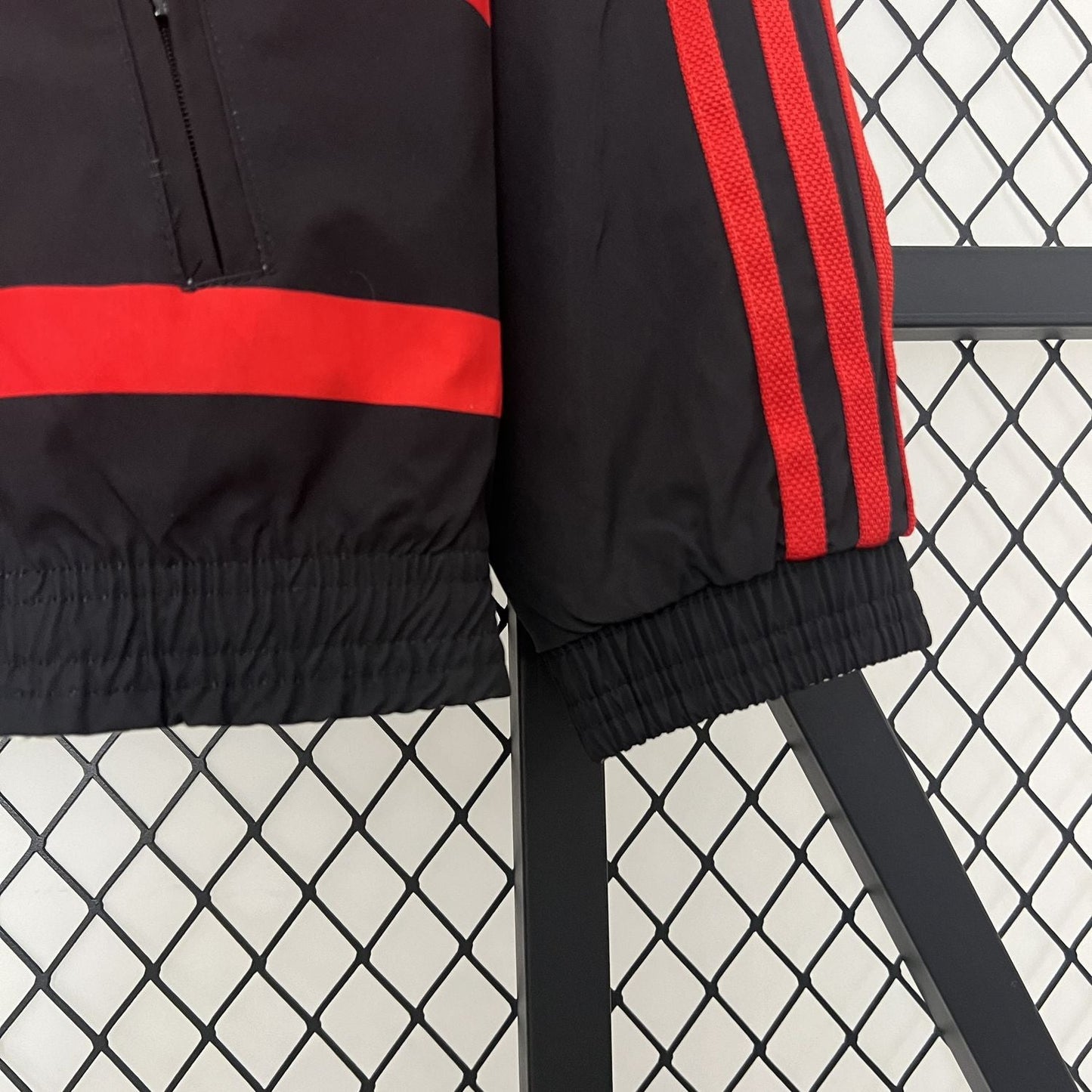 Windjacke Flamengo - Schwarz und Rot