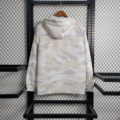 Nike Windjacke Armee Weiß