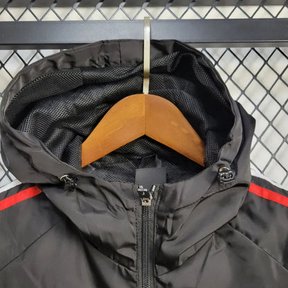 Windjacke São Paulo 24/25 – Schwarz und Rot